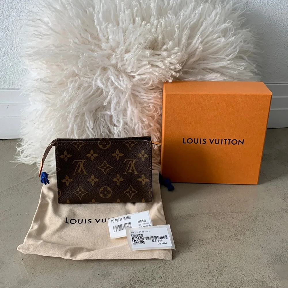 ❤️ SOLD DIRECT ❤️ Louis Vuitton Toiletry Pouch - Picture 2 of 10